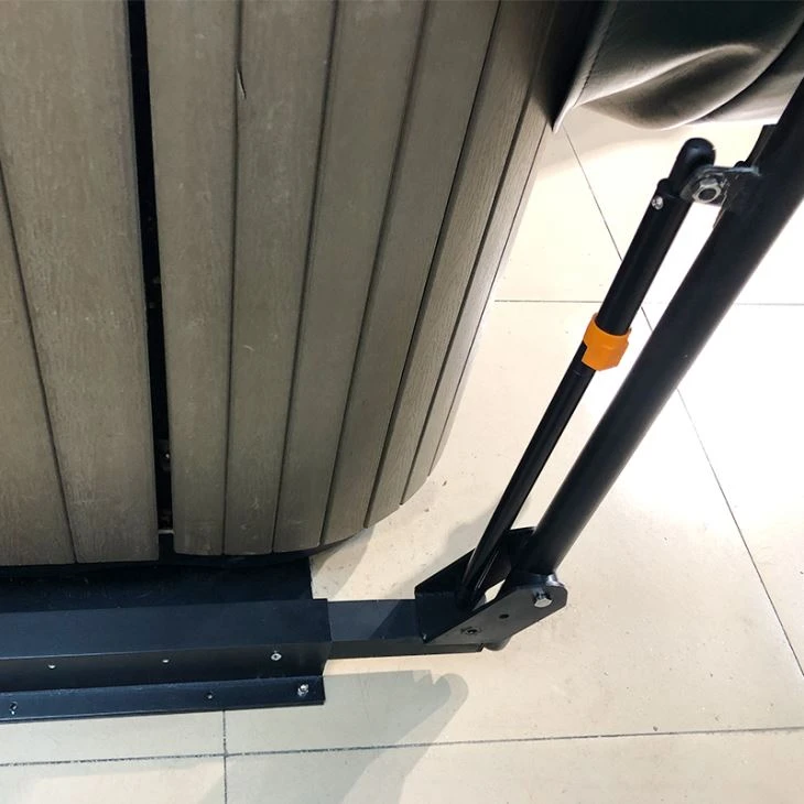 New Hydraulic Hot Tub Cover Lifter